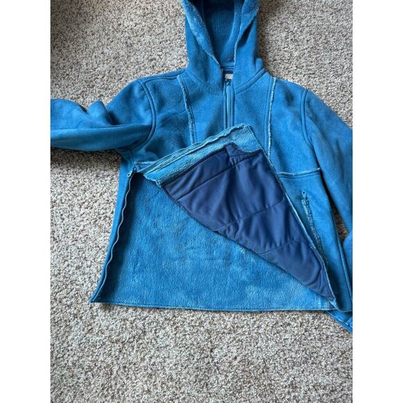 Tsunami Blue faux suede faux fur 1/2 zip pull over, sweater/jacket/coat size sm - Picture 3 of 11